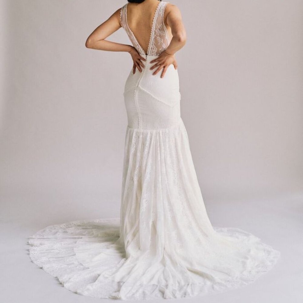 NWT - Women's Cartier by Laudae Wedding Dress (Sample - Size 8) - Picture 5 of 11